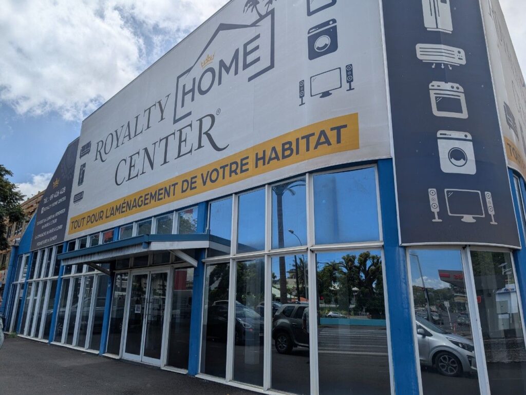 Vente Immobilier d'entreprise (Local commercial) à Tipaerui