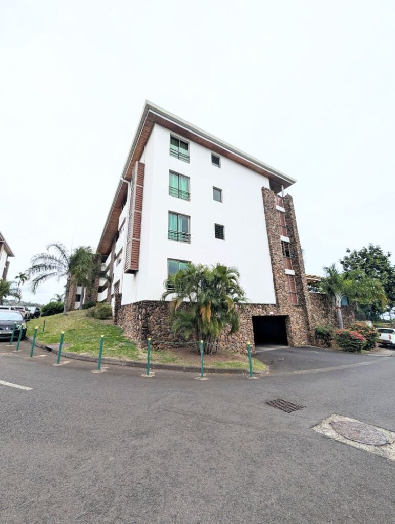 Vente Appartement F3 à Punaauia