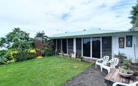 Location Maison F3 à Punaauia