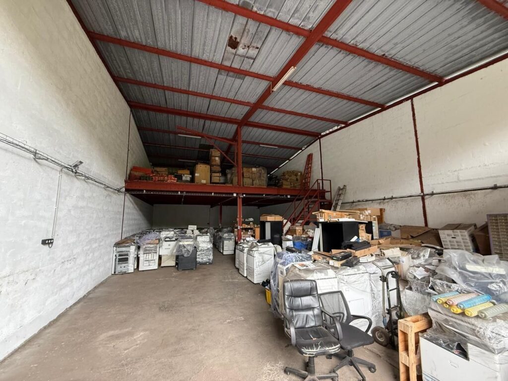 Location Immobilier d'entreprise (Dock) à Faaa