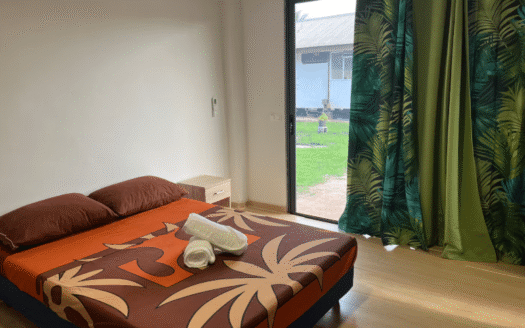 Chambres confort avec voiture et ponton privé à Huahine – Chambres d’hôte à Huahine